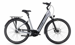 Cube Supreme Hybrid SLX 625 polarsilver´n´black 2023 28"; 625 Wh Wave